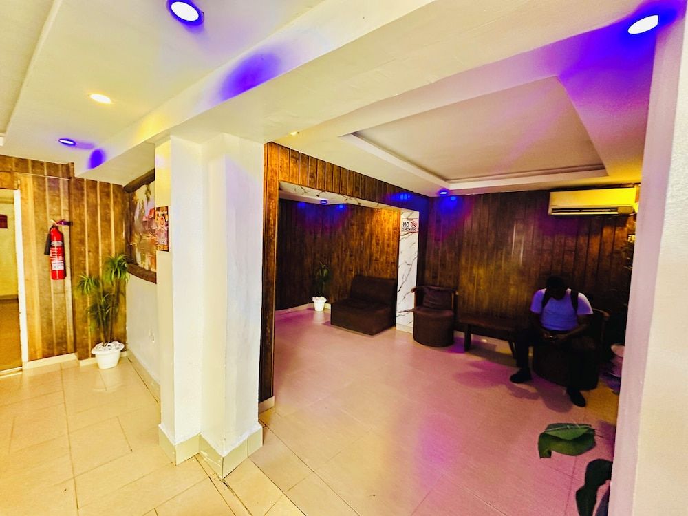 PRESKEN HOTEL ALADE 2