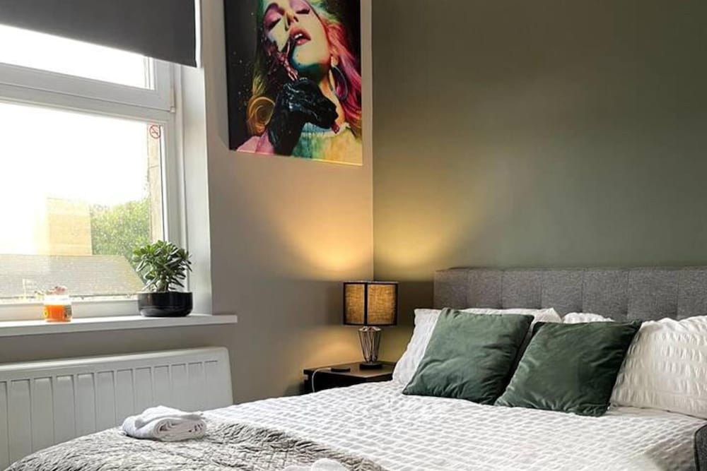 1-bed Apartment - Close to Beach - Free Parking 2