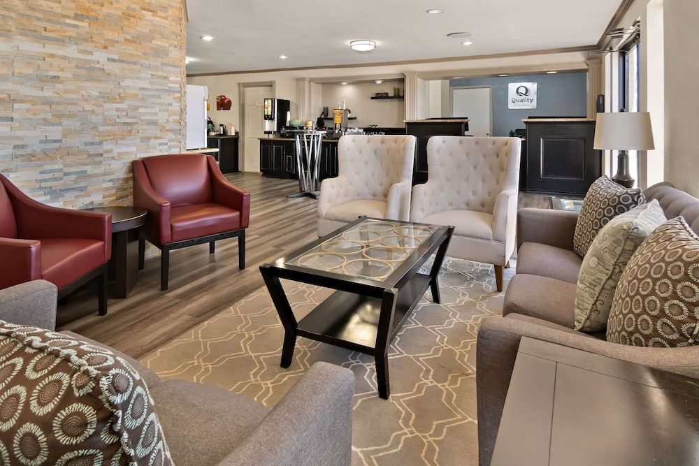 Quality Inn & Suites Weatherford 2