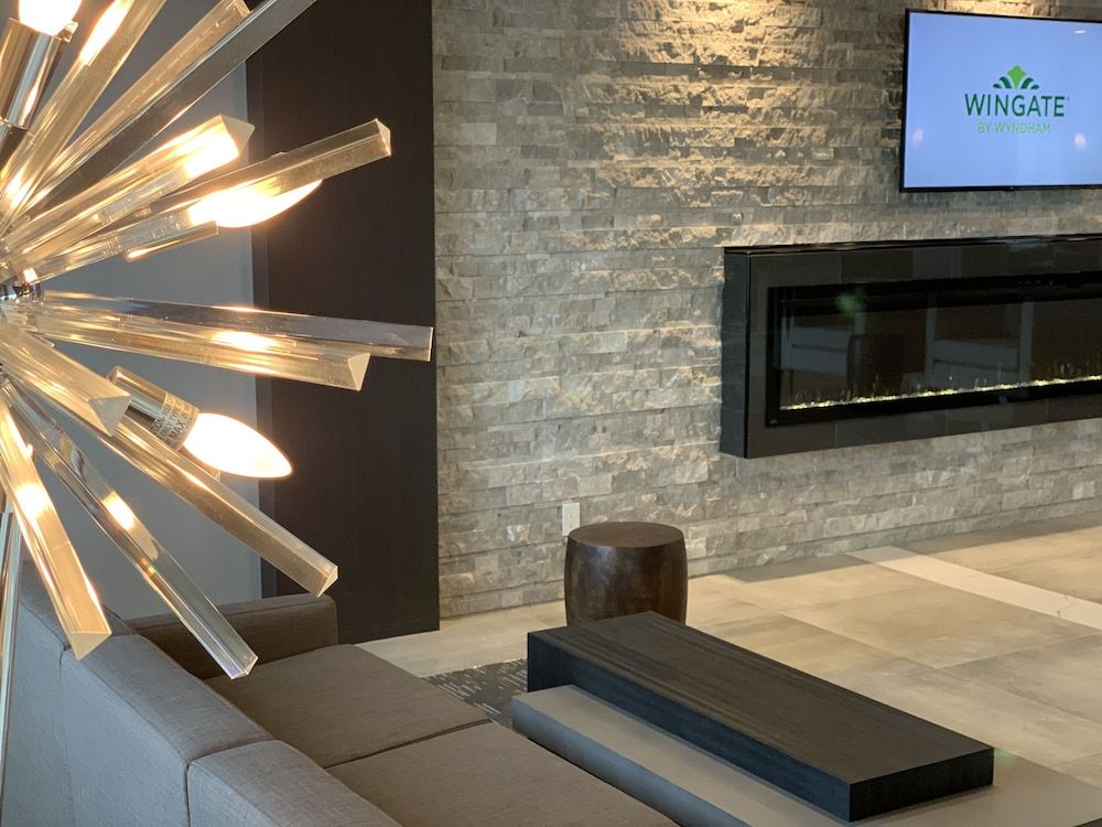 Wingate by Wyndham Kanata West Ottawa 2