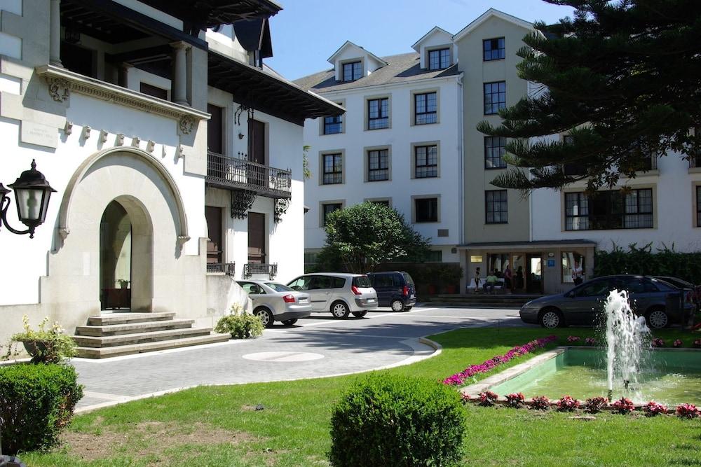 Palacio Arias 1