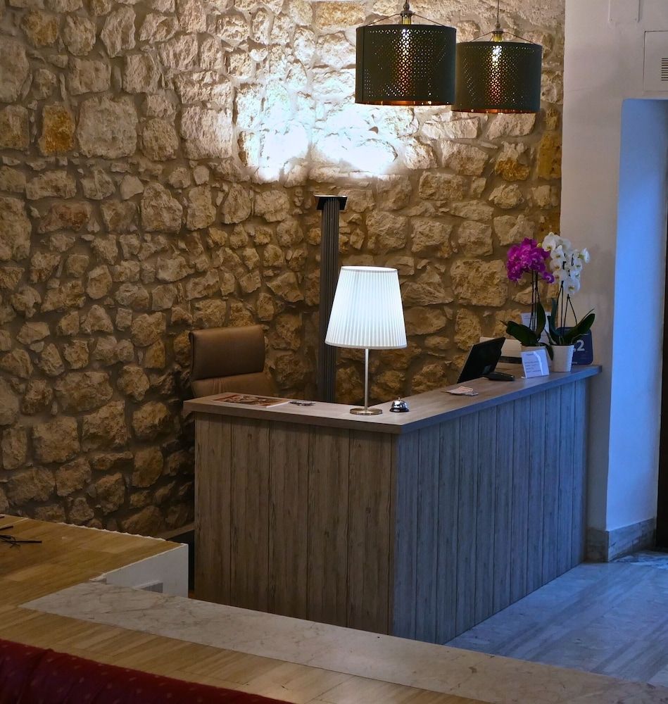 Hotel Colucci 2