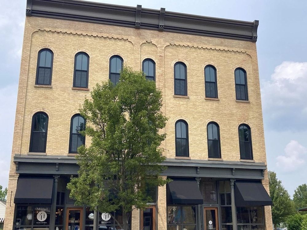 Muskegon River Inn 1