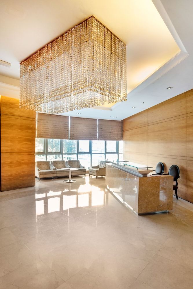 Regalia Residence by Cobnb 2