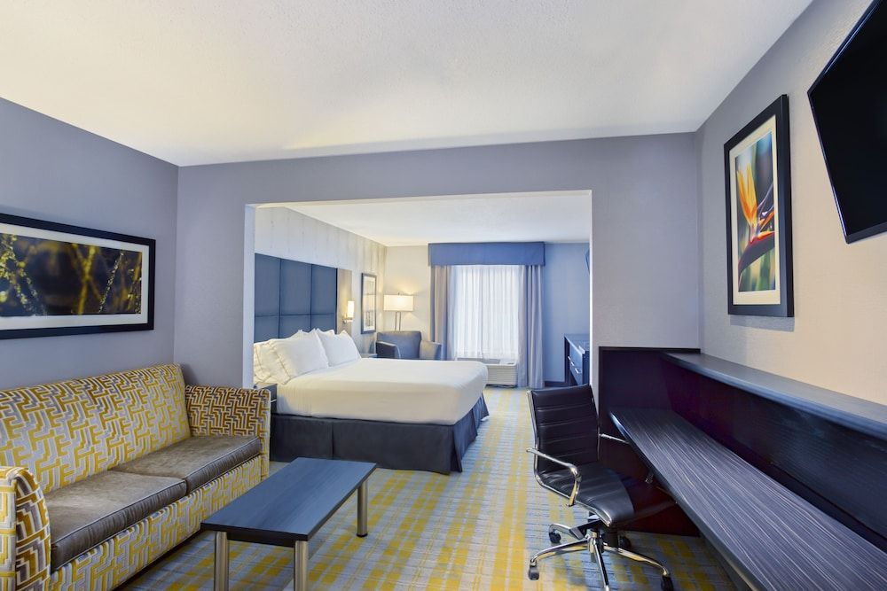 Holiday Inn Express & Suites COOPERSTOWN by IHG 2