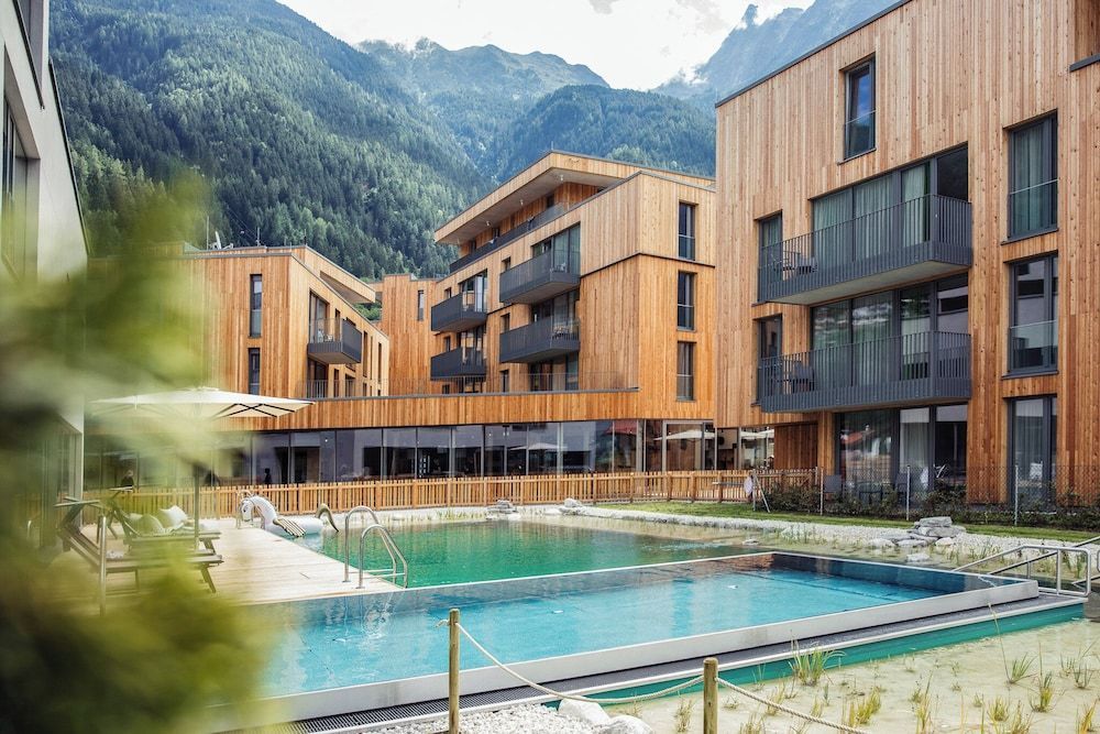 All-Suite Resort Ötztal 1
