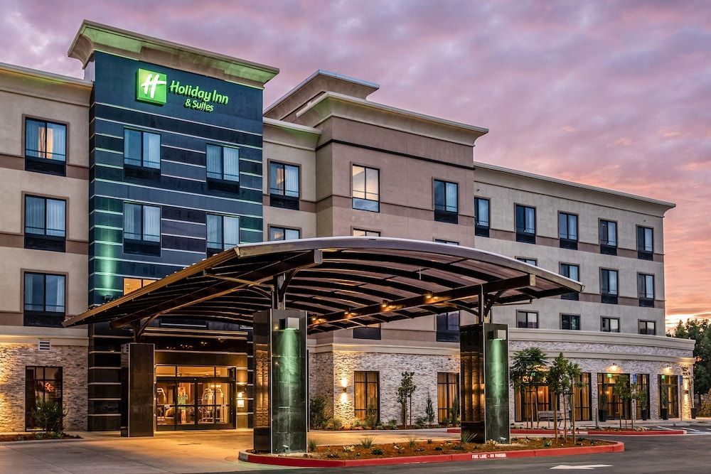 Holiday Inn & Suites SILICON VALLEY - MILPITAS by IHG 1