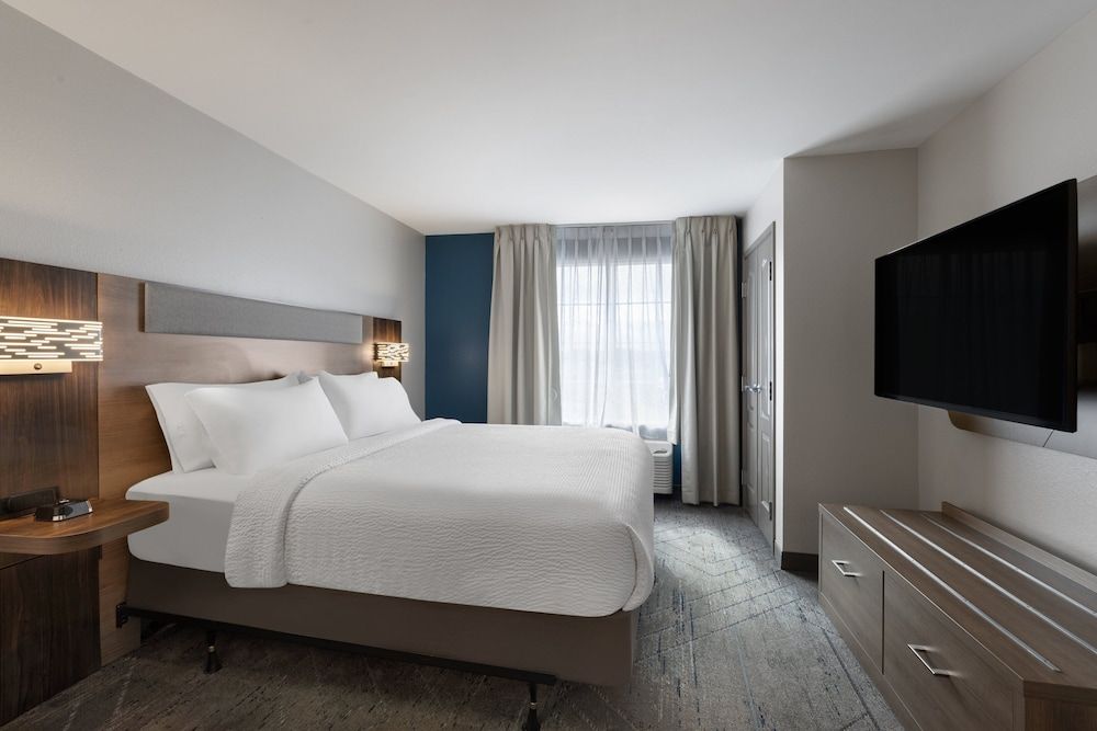 Holiday Inn Express SAVANNAH AIRPORT by IHG 2