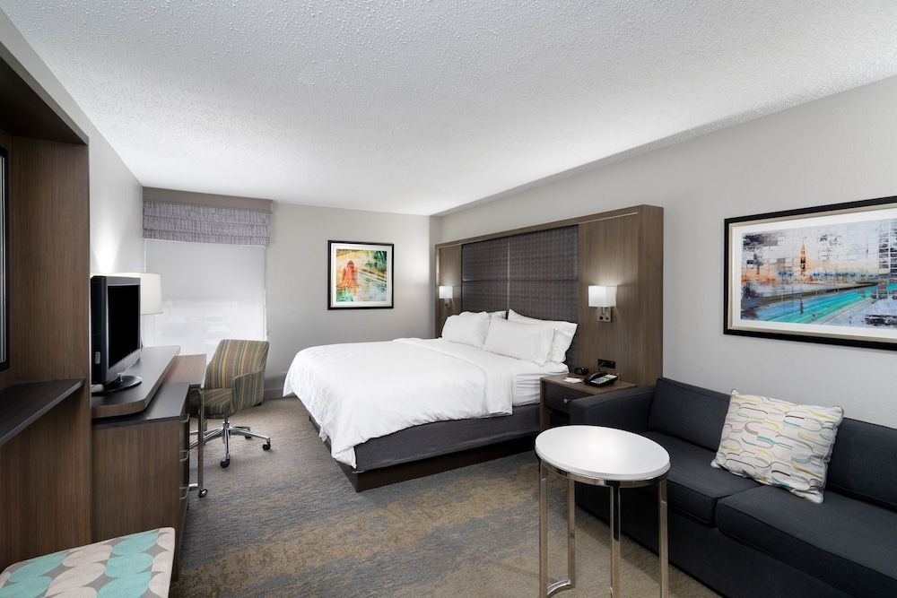 Holiday Inn HUNTSVILLE-RESEARCH PARK by IHG 2