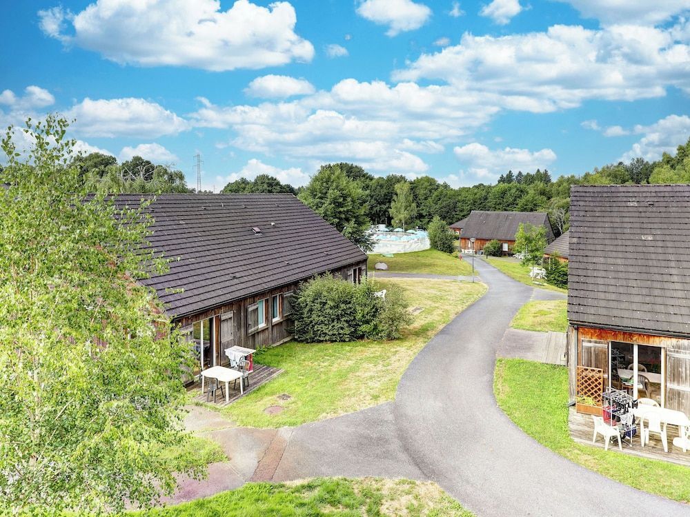Vacancéole – Le Domaine du Bosquet 1