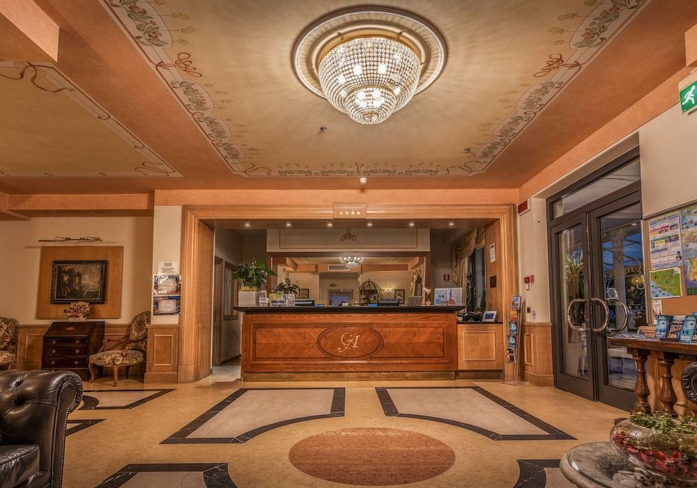 Grande Albergo 2