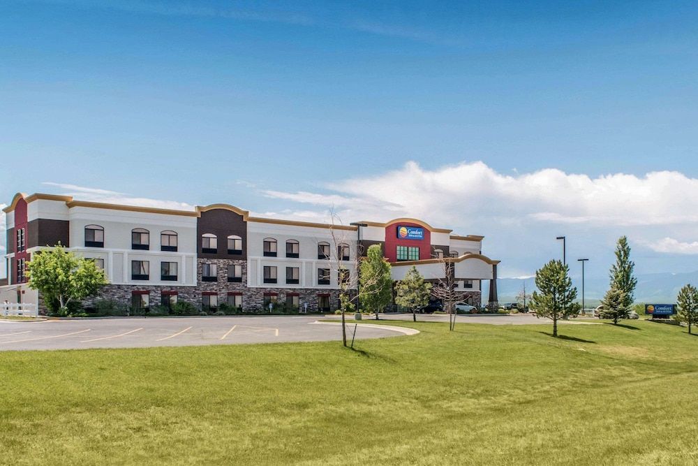 Comfort Inn & Suites Sheridan 1