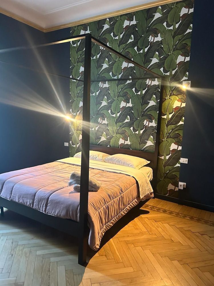 B&B Boutique 1