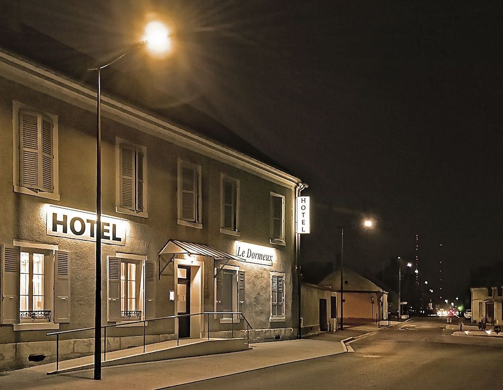 Hôtel Le Dormeux 1