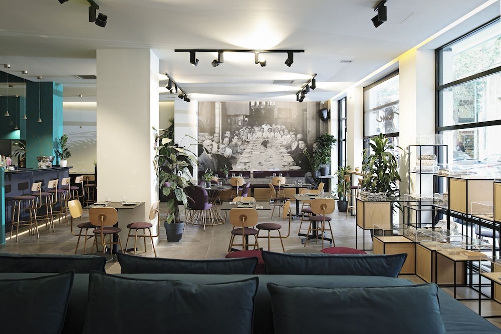 The Gem Society Hotel 2