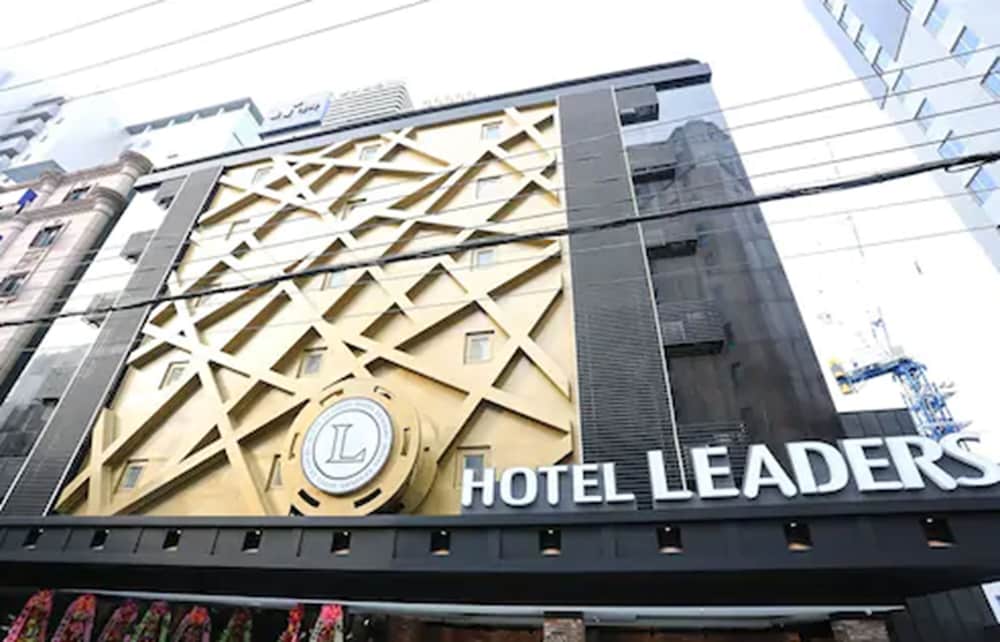 Hotel Leaders 1