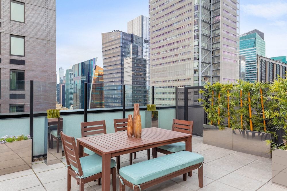 Element by Marriott New York Times Square West 1