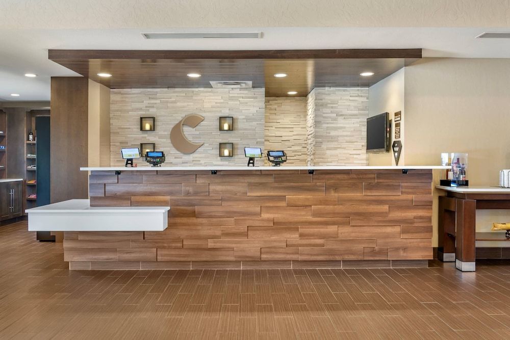 Comfort Suites Florence - Cincinnati South 2