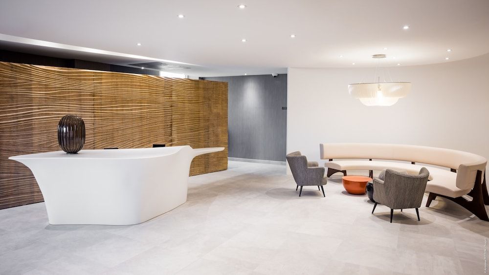 Simon Hotel 1