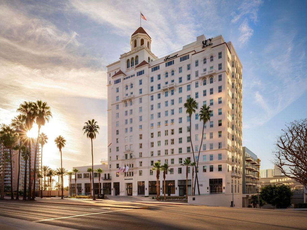 Fairmont Breakers Long Beach 1