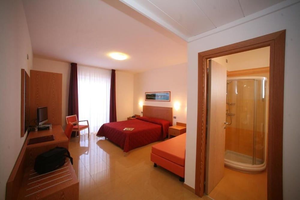 Hotel Yria 1
