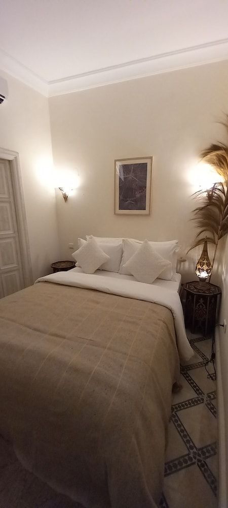 Riad MISS CARACAL Jacuzzi & Rooftop 1