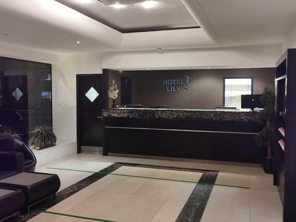 Hotel Lily 2