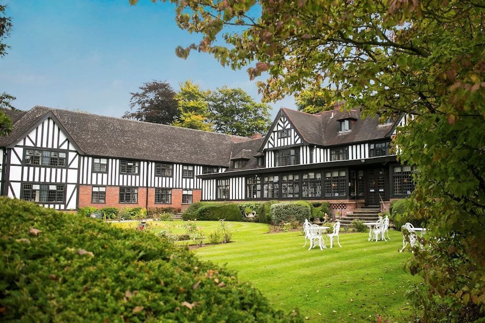 Hogarths Stone Manor 1