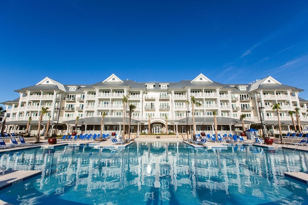 The Beach Club at Charleston Harbor Resort and Marina 1