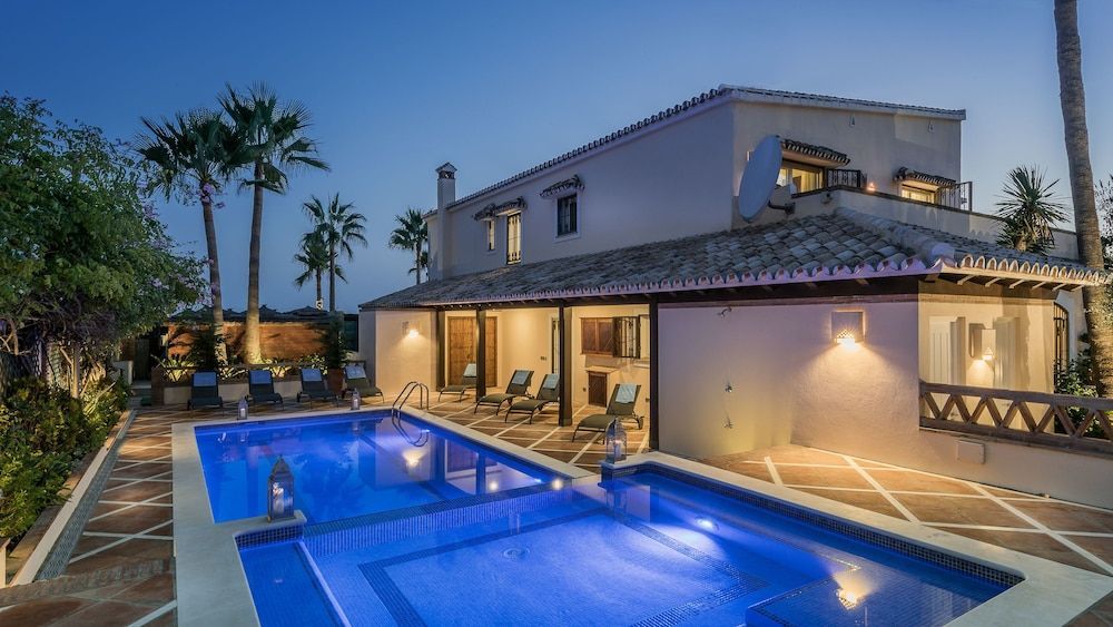 The Residence by the Beach House Marbella 1