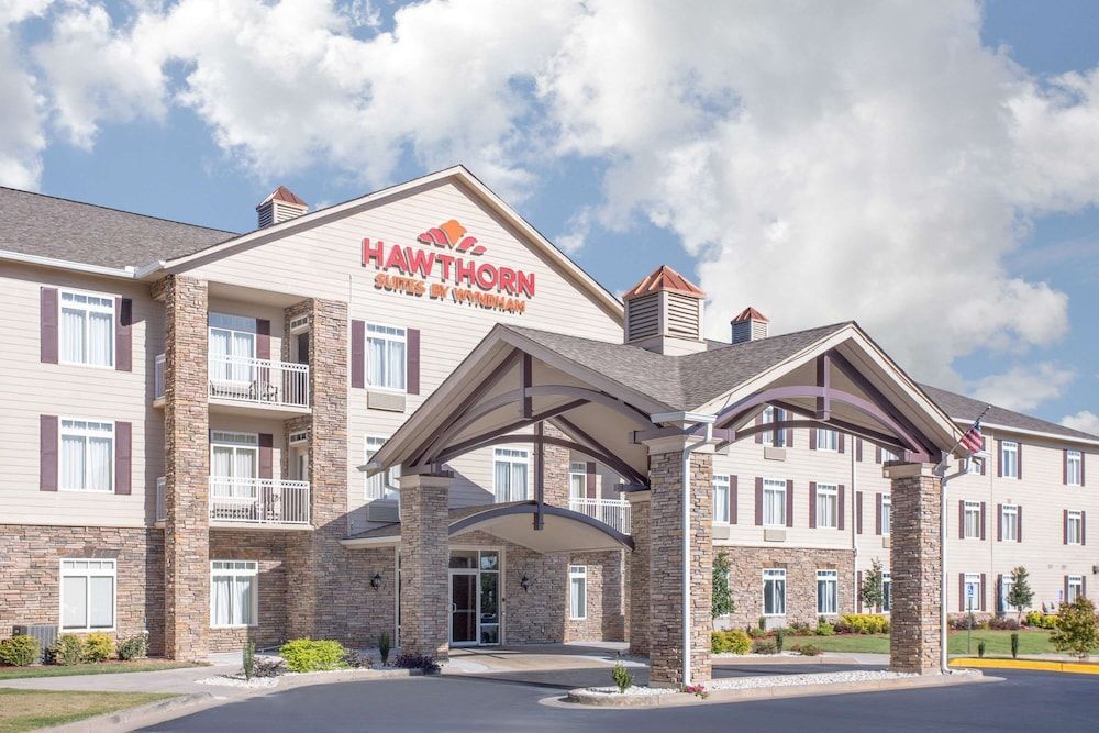 Hawthorn Extended Stay by Wyndham Conyers 1