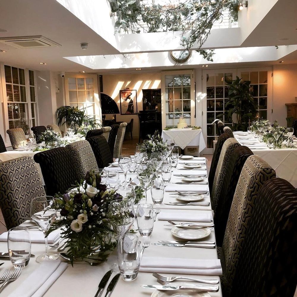 Le Bouchon Brasserie & Hotel 2