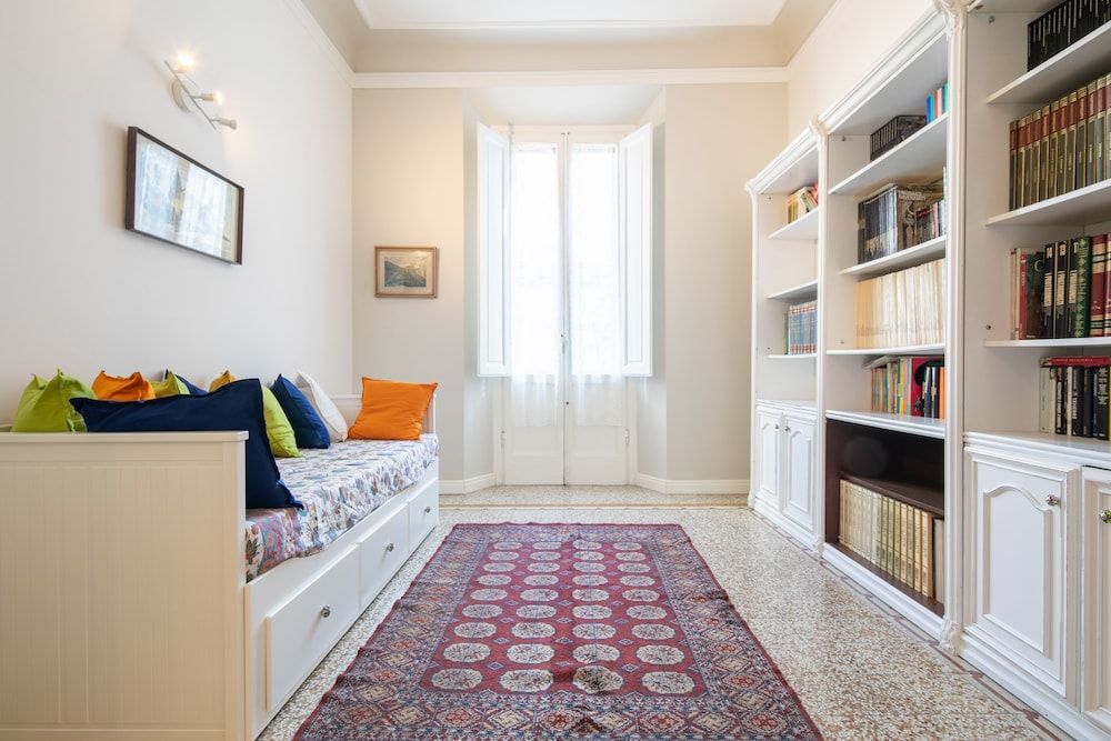 Santa Maria Novella 4 bedrooms by Mmega 1