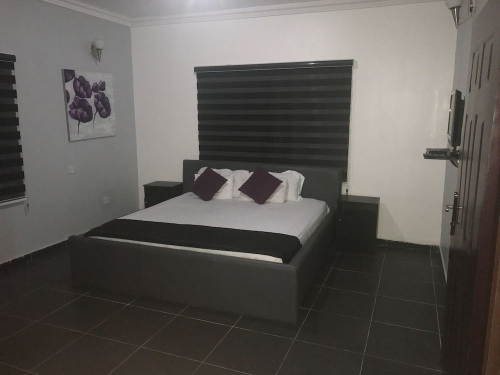 Grand Condo 2