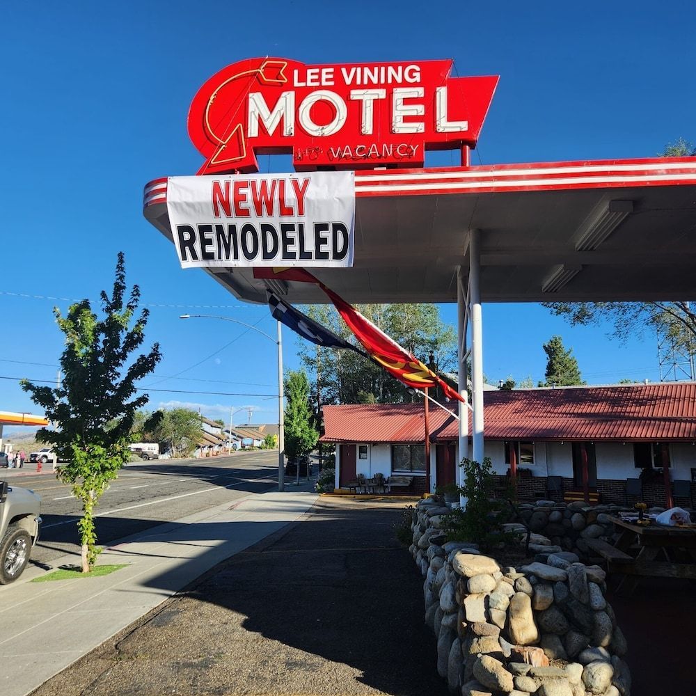 Lee Vining Motel 1