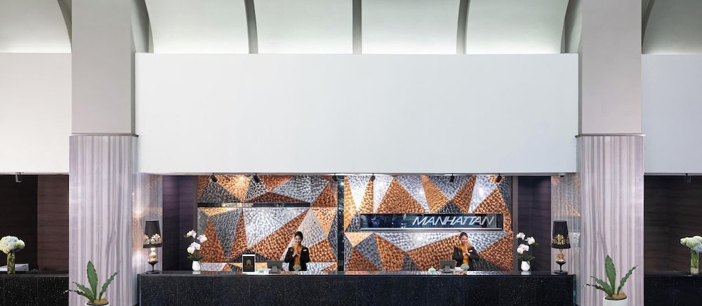 Manhattan Hotel Jakarta 2