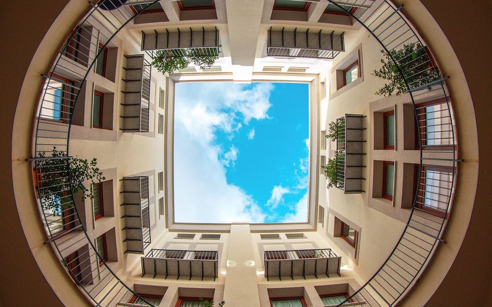 Solemar Sicilia - Galleria Maqueda 1