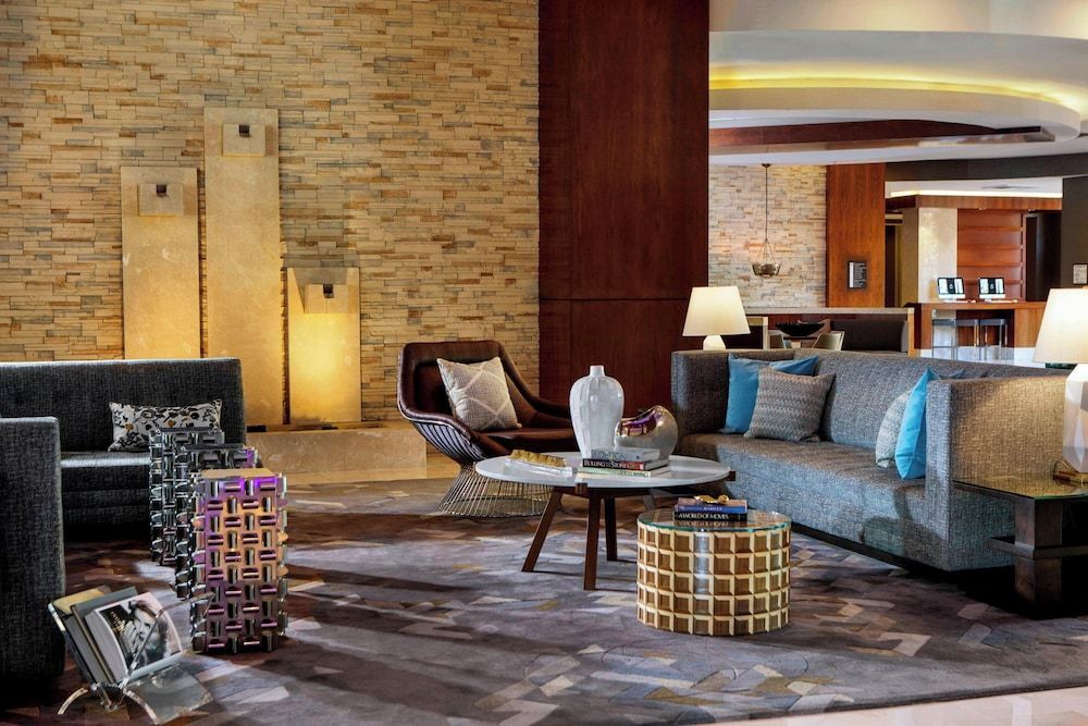 Renaissance Palm Springs Hotel 2