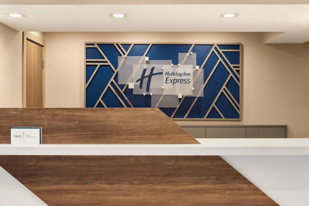 Holiday Inn Express BOWLING GREEN by IHG 2