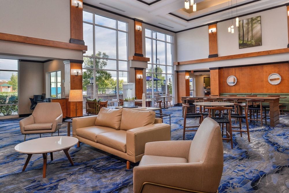 Fairfield Inn and Suites by Marriott Birmingham Pelham/I-65 1