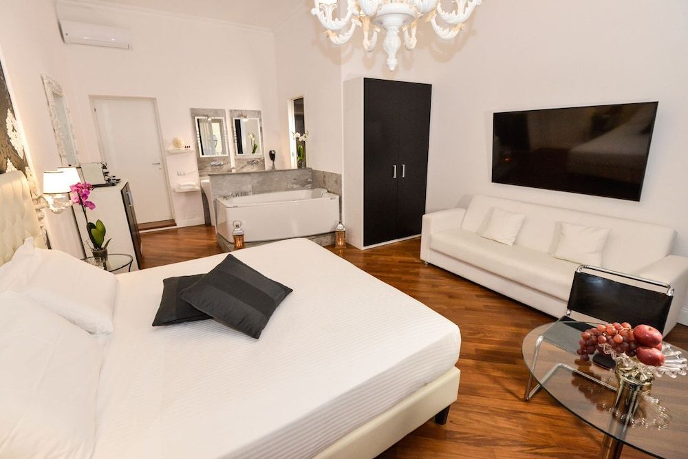 NAVONA VITA SUITES 2