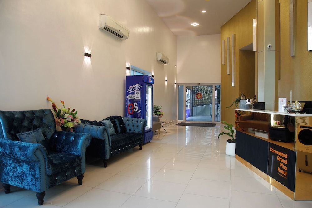 Convenient Grand Plus Hotel Suvarnabhumi 1