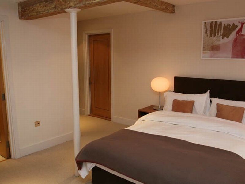 Hertford House 2