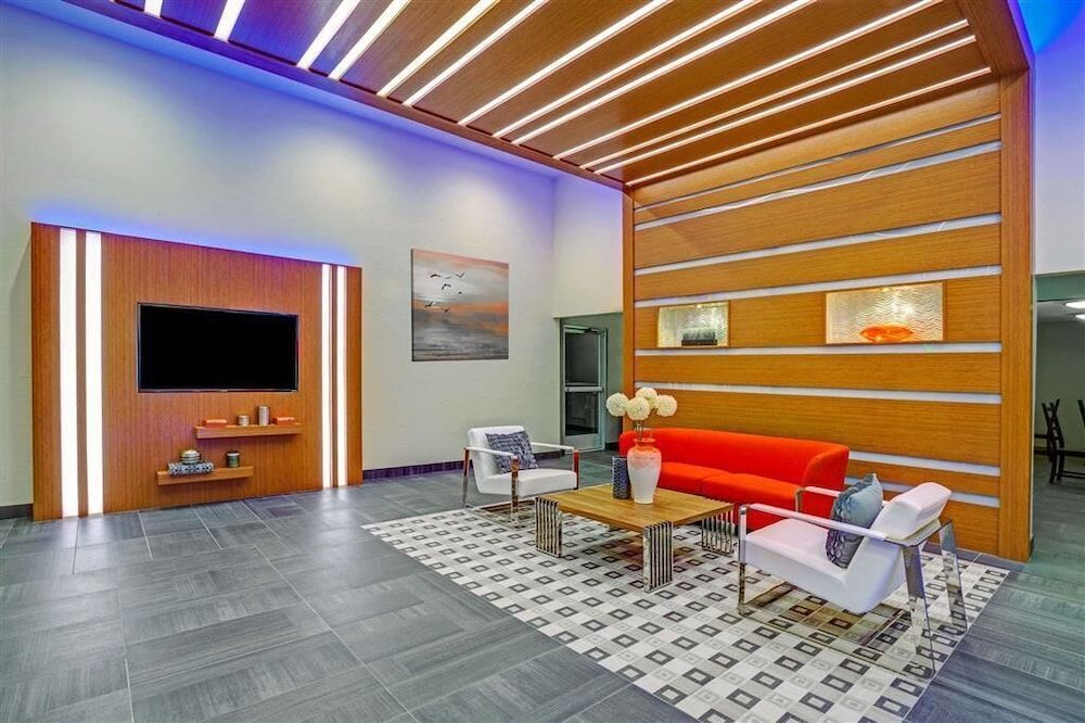 Arya Inn & Suites 2