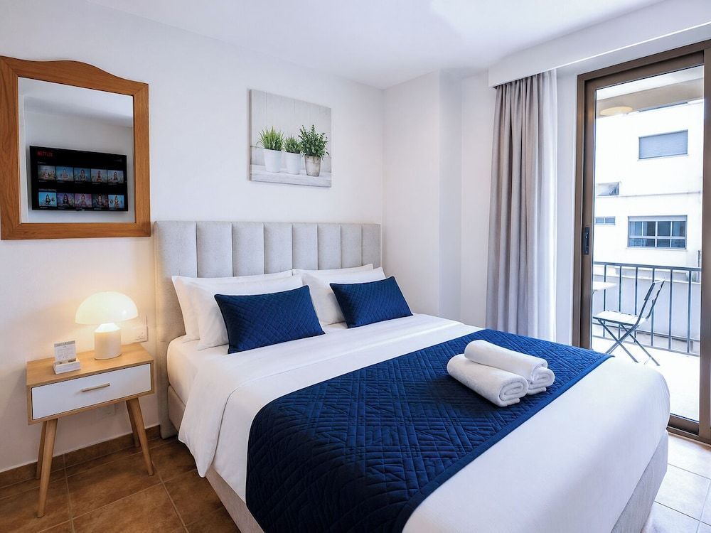 Sun Serramar Boutique Hostal 1