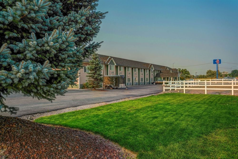 Motel 6-Idaho Falls, ID - Snake River 1