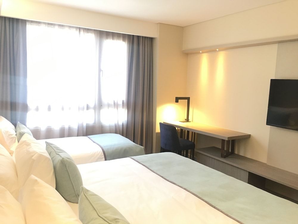 Huinid Obelisco Hotel 2