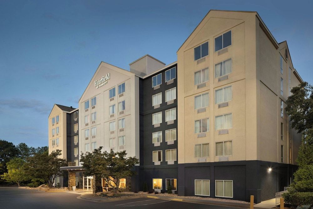 Fairfield Inn & Suites by Marriott Atlanta Vinings/Galleria 1