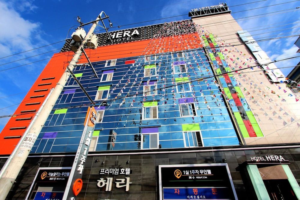 Hera Hotel 1