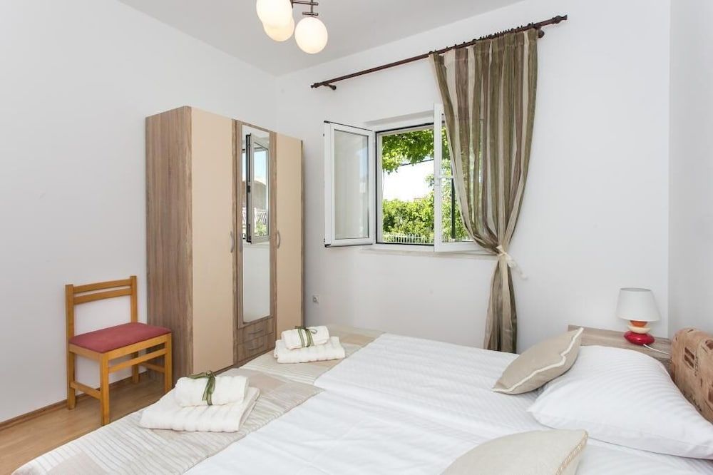 Apartments Olive 2
